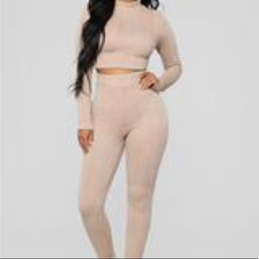 Mountain dreams pants set